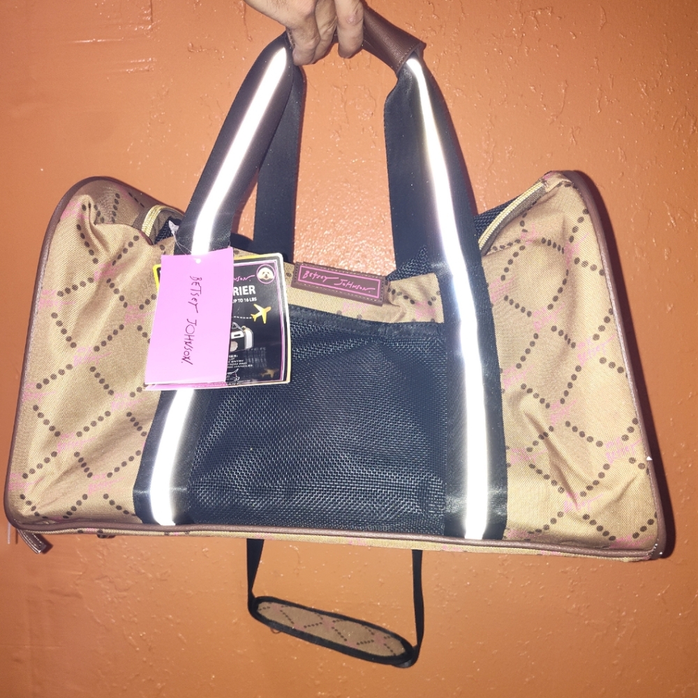 Betsy Johnson travel pet carrier